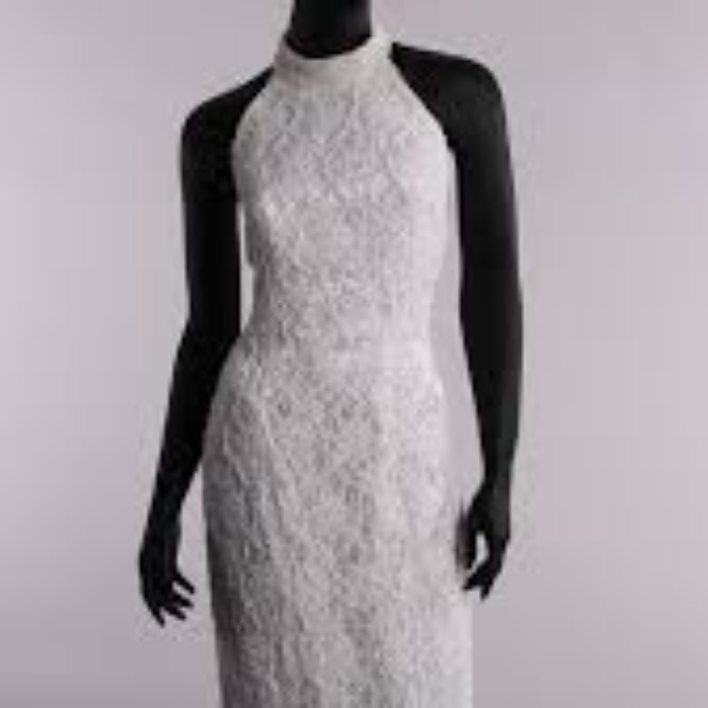 Beautiful Ivory St. Tropez Beaded Wedding dress